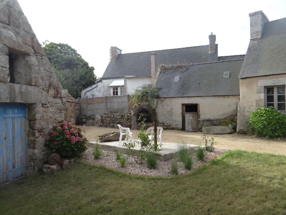 La Fermette de TREGASTEL, classée 3 étoiles Extérieur photo
